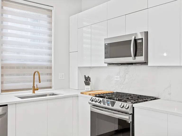 4931 N Kimball Ave #1N — Photo 5