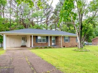222 Pyron St, Adamsville, TN 38310