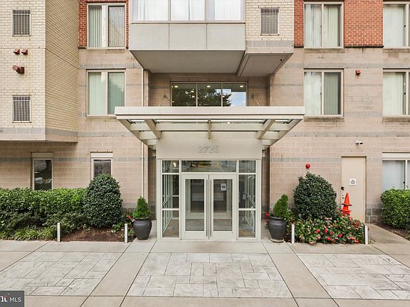 4th image of 2726 Gallows Rd APT 1506