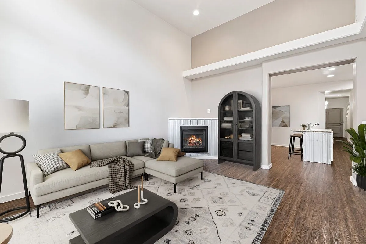 Verraso Village Townhomes — Photo 4