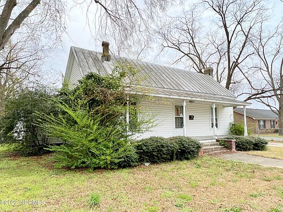 203 S Charles St, La Grange, NC 28551 | MLS #100318718 | Zillow