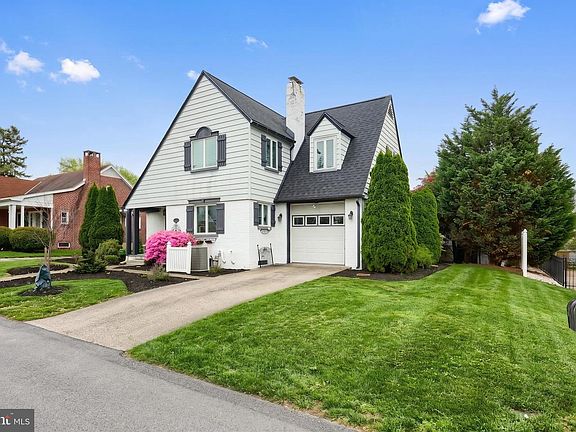 4th image of 824 Grandview Rd