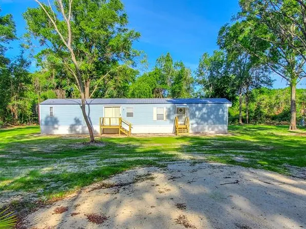 98 NE 789th St, Old Town, FL 32680