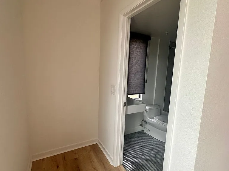 988 G St #31 — Photo 19