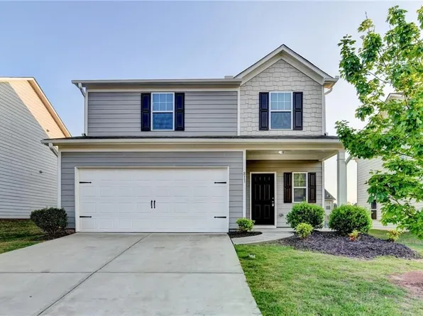 811 Independence Ave, Pendergrass, GA 30567