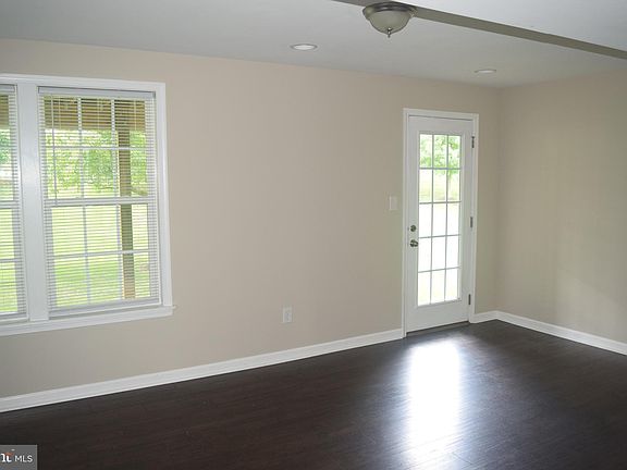 5th image of 226 Bardel Dr #226