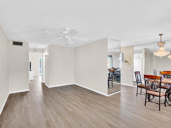 3rd image of 18 Vista Gardens Trail #205