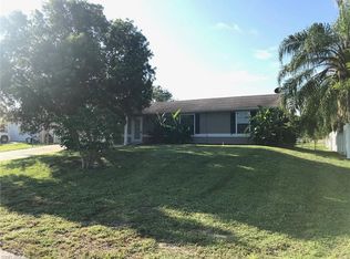 1700 NE 12th St, Cape Coral, FL 33909