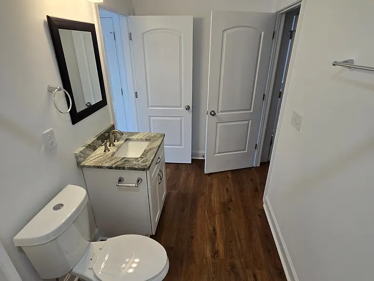 109 Lynn Ave — Photo 15