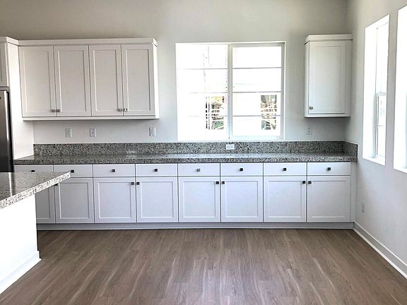 Plenty of Kitchen Storage