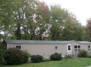 35 Rocks Rd TRLR 5, Seabrook, NH 03874