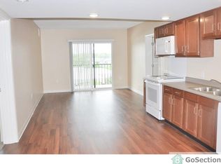2116 Buechel Bank Rd, Louisville, KY 40218