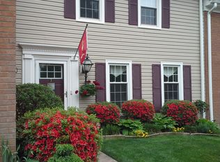 2705 Saint Johns Pl, Winston Salem, NC 27106