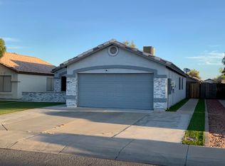 8556 W Caron Dr, Peoria, AZ 85345