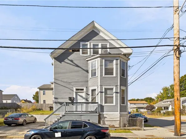 62 Heath St, Providence, RI 02909
