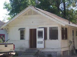 204 W Division St, Deland, FL 32720