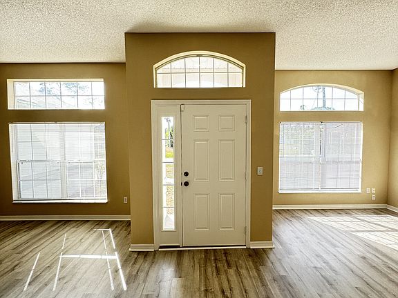 2nd image of 56 Peppercorn Ln
