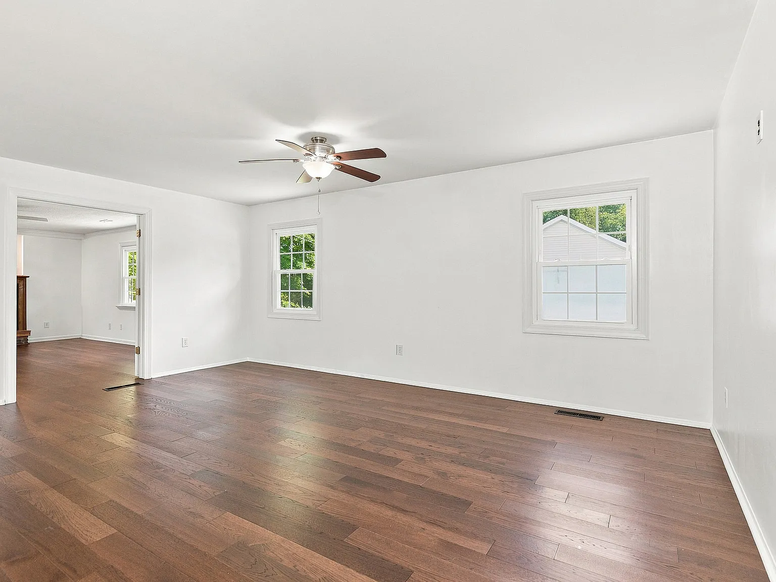 12823 Holiday Lane - 1 — Photo 2