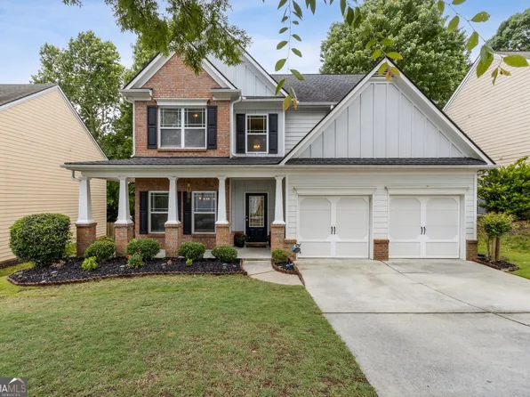 4266 Suwanee Brook Ct, Buford, GA 30518