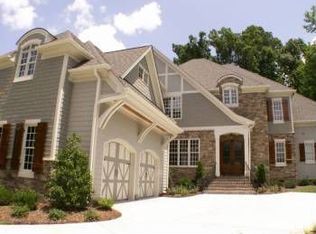 3924 Laurel Manor Ct, Raleigh, NC 27612