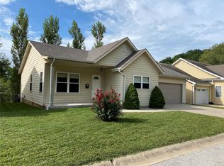 416 W 5th St, Hermann, MO 65041
