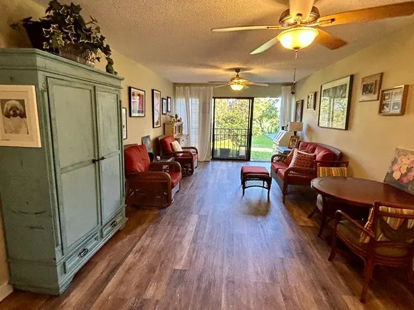 3-3400 Kuhio Hwy APT C107, Lihue, HI 96766