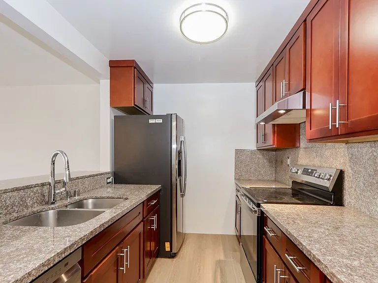 380 Vallejo Dr #128 — Photo 14