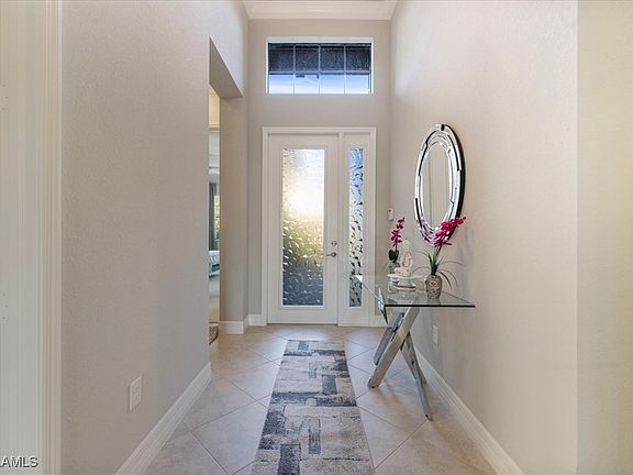 4th image of 11748 Stonecreek Cir