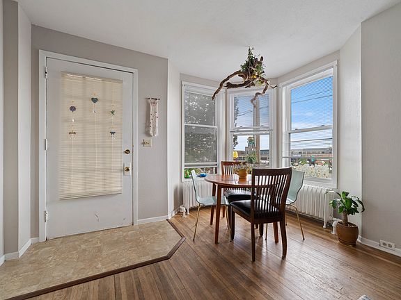 Dinning/living room