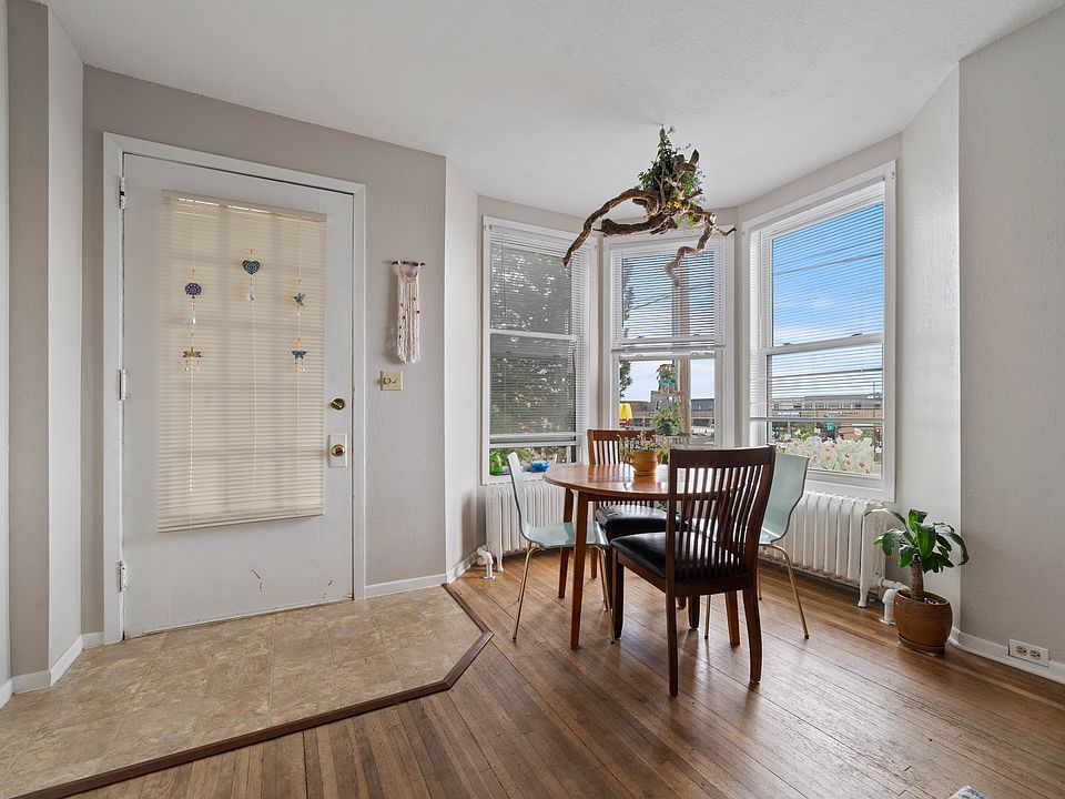 Dinning/living room