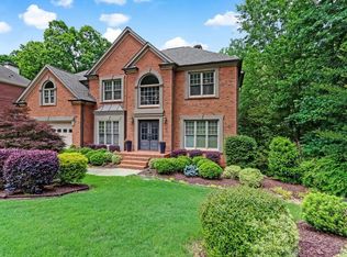 105 Trowbridge Rd, Sandy Springs, GA 30350