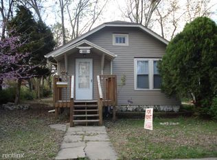 2205 SW Kensington Ct, Topeka, KS 66606