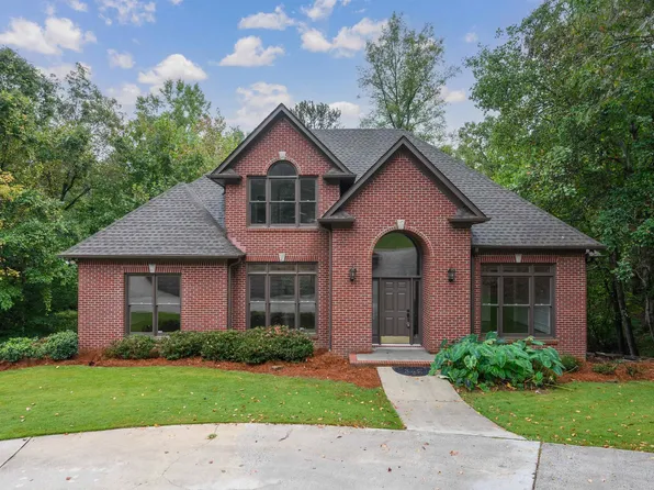 1047 Highlands Dr, Birmingham, AL 35244