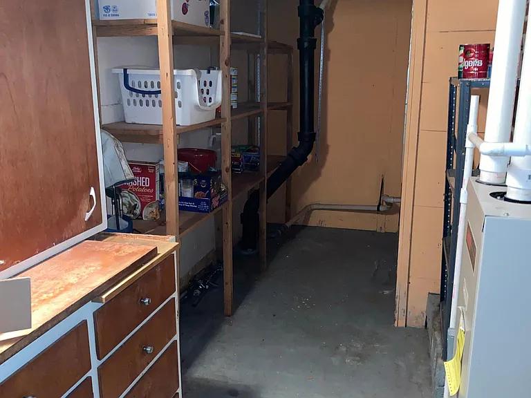 3258 Anderson Dr — Photo 19