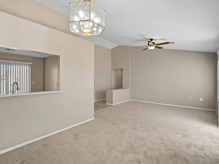 2501 Showcase Dr — Photo 9