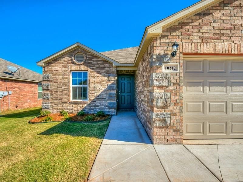 2nd image of 10304 Hidden Village Dr