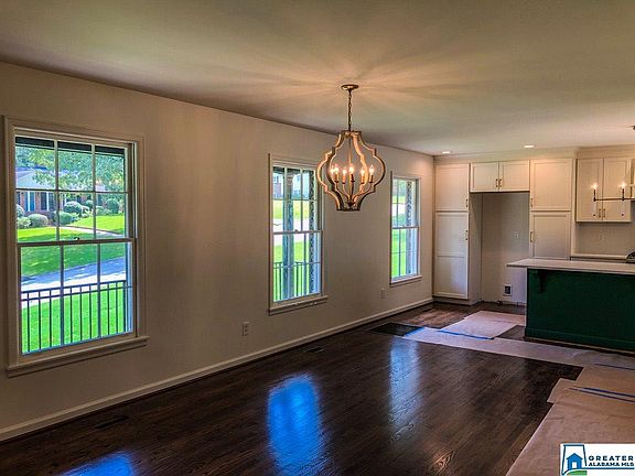 4th image of 3252 Starlake Dr