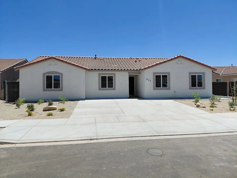 475 Palomino Ct