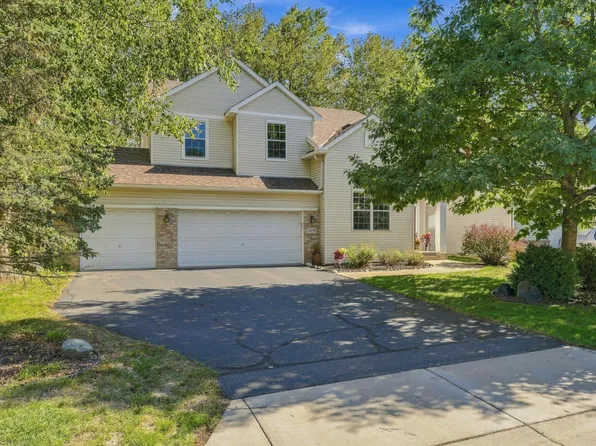 3291 N View Ln, Woodbury, MN 55125