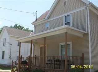 716 N University Ave, Beaver Dam, WI 53916