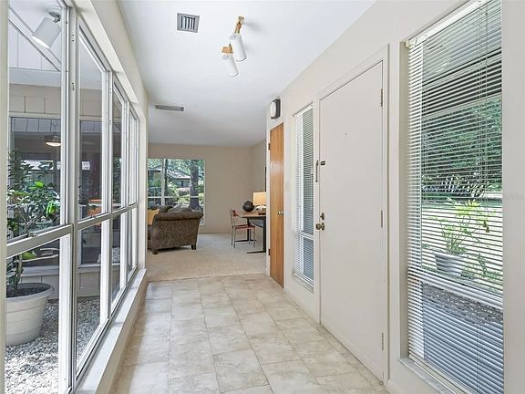 4th image of 223 SW 84th Ter