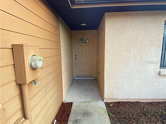 3rd image of 707 Carpenters Way APT 9