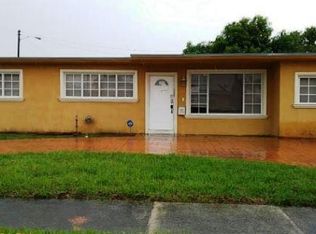 1560 W 55th St, Hialeah, FL 33012