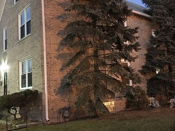 3rd image of 8059 Floral Ave