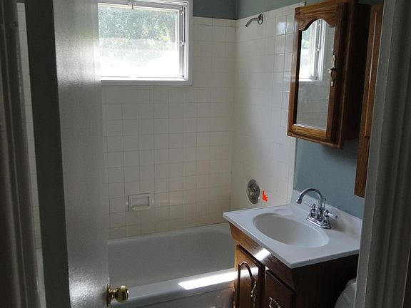 5th image of 3827 S 17th St