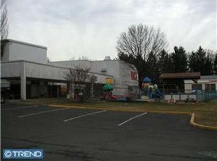 151 S 14th St, Quakertown, PA 18951