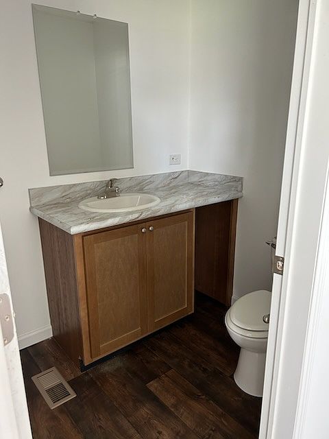2nd image of 15 Sierra Cir