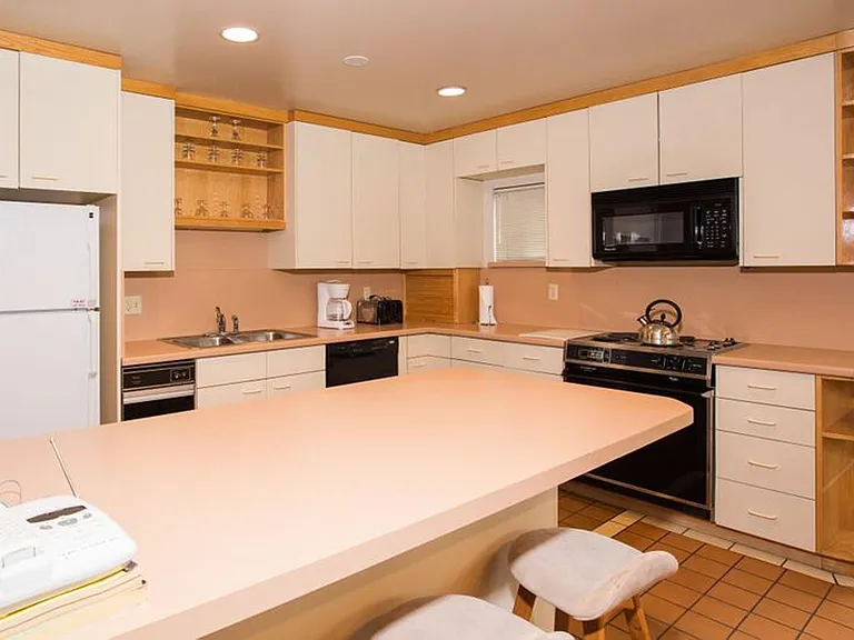 1500 Three Kings Dr #41 — Photo 2