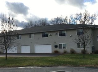 714 Bruce Ct APT 9, Menomonie, WI 54751