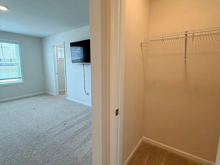 4270 Pelican St — Photo 43